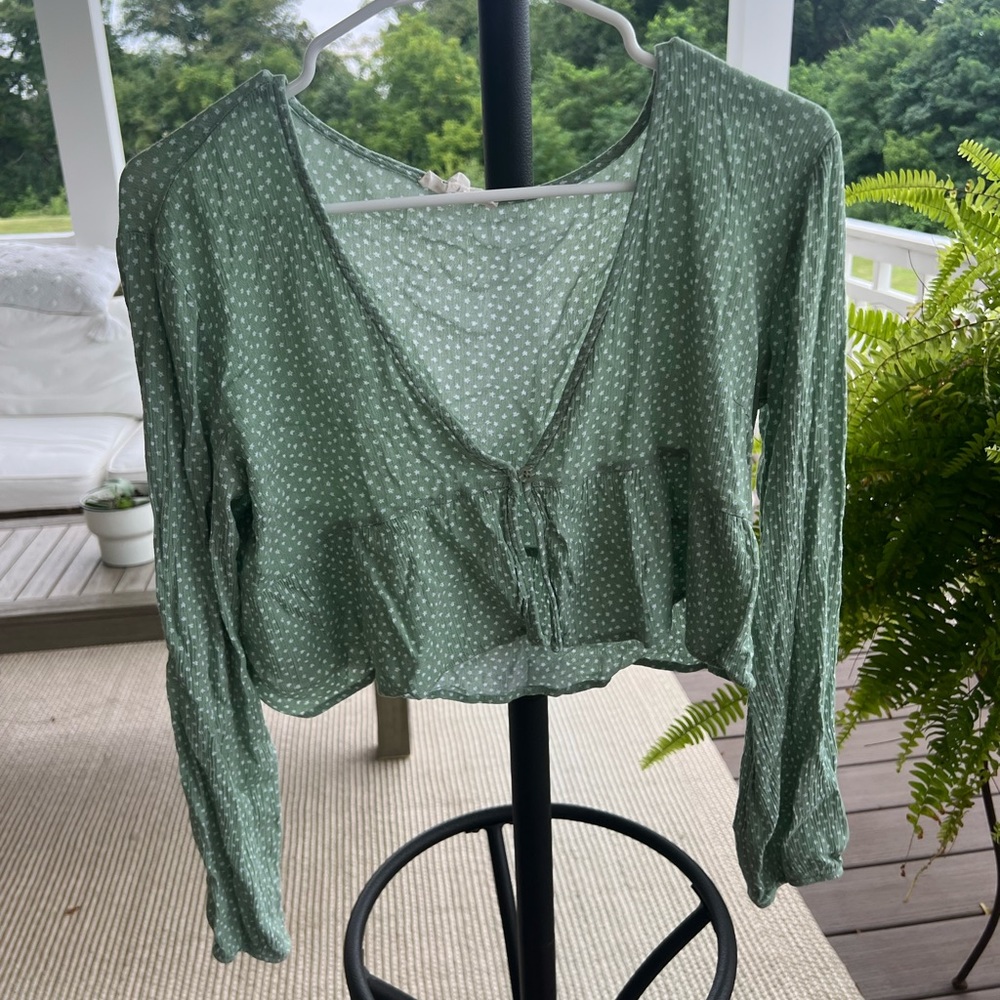 pacsun green floral blouse